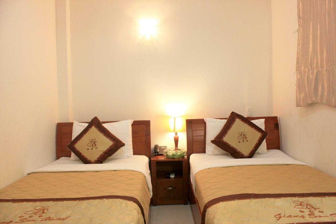 Giang Son 2 Hotel Ciudad Ho Chi Minh  Exterior foto